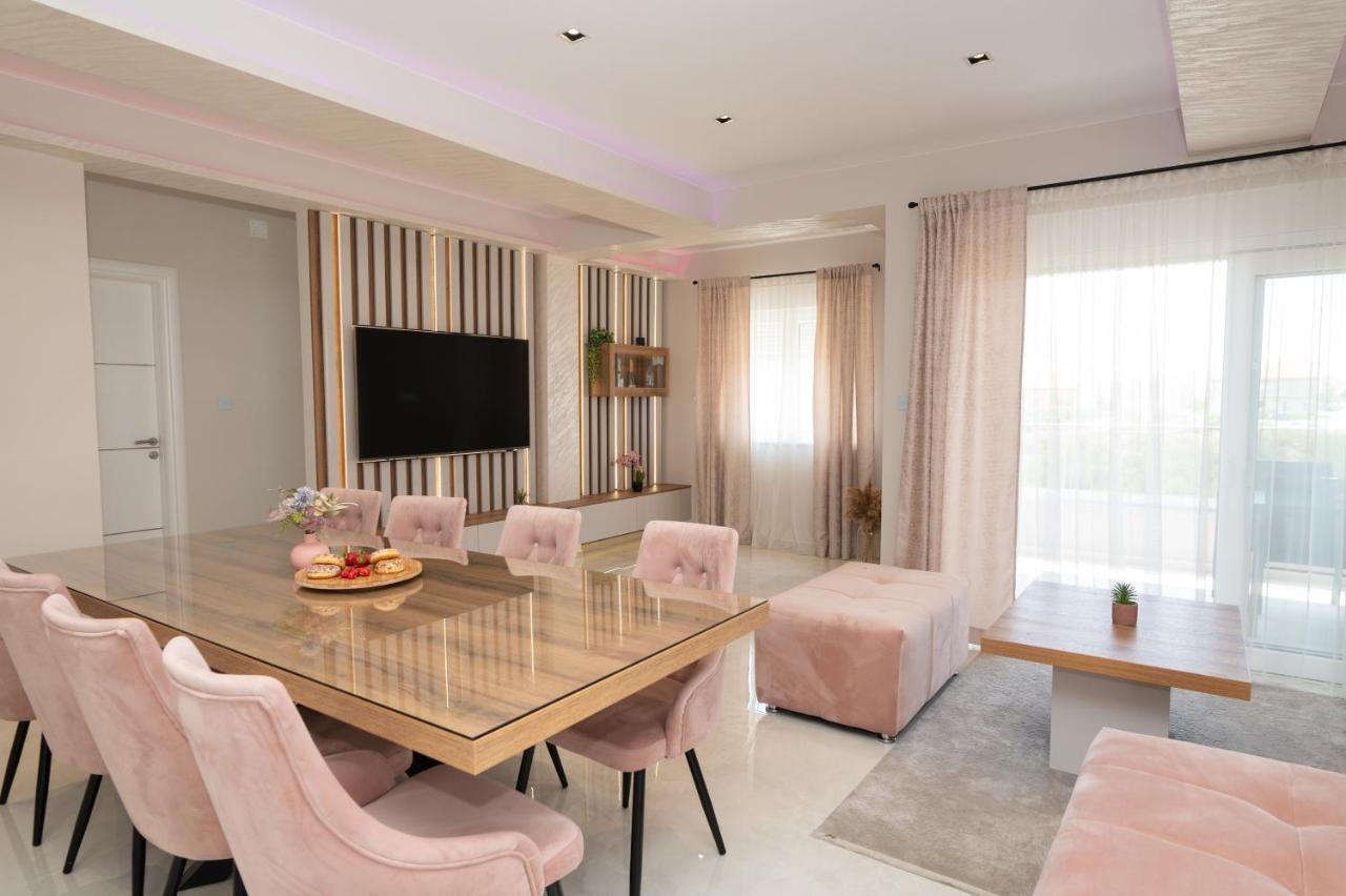 Luxury Apartman Imperio シベニク エクステリア 写真