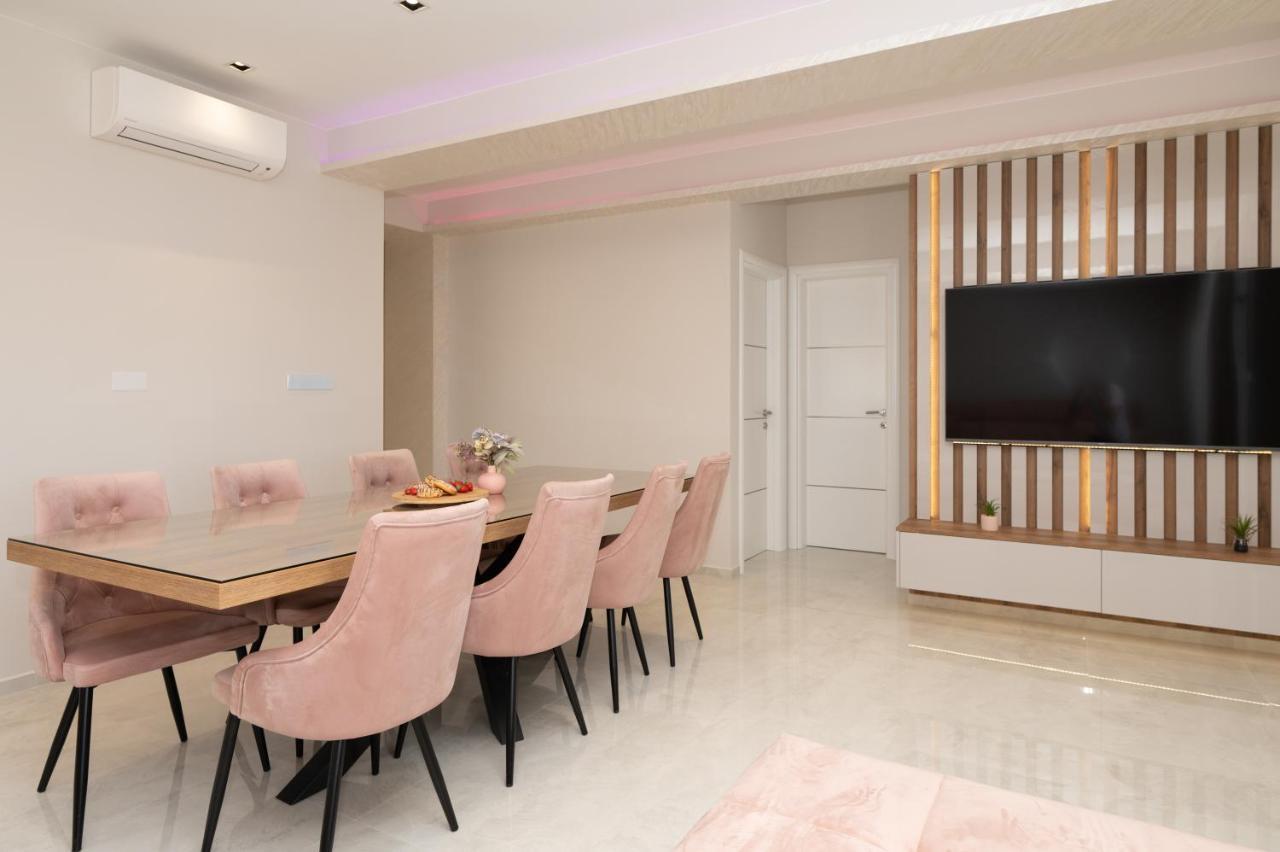 Luxury Apartman Imperio シベニク エクステリア 写真