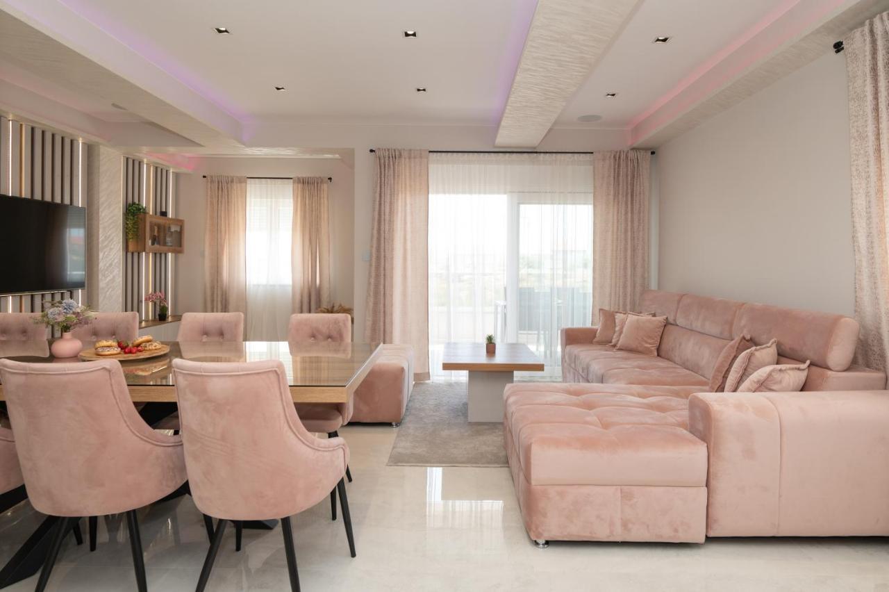 Luxury Apartman Imperio シベニク エクステリア 写真