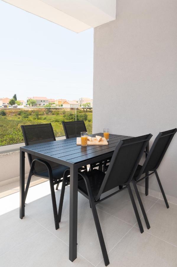 Luxury Apartman Imperio シベニク エクステリア 写真