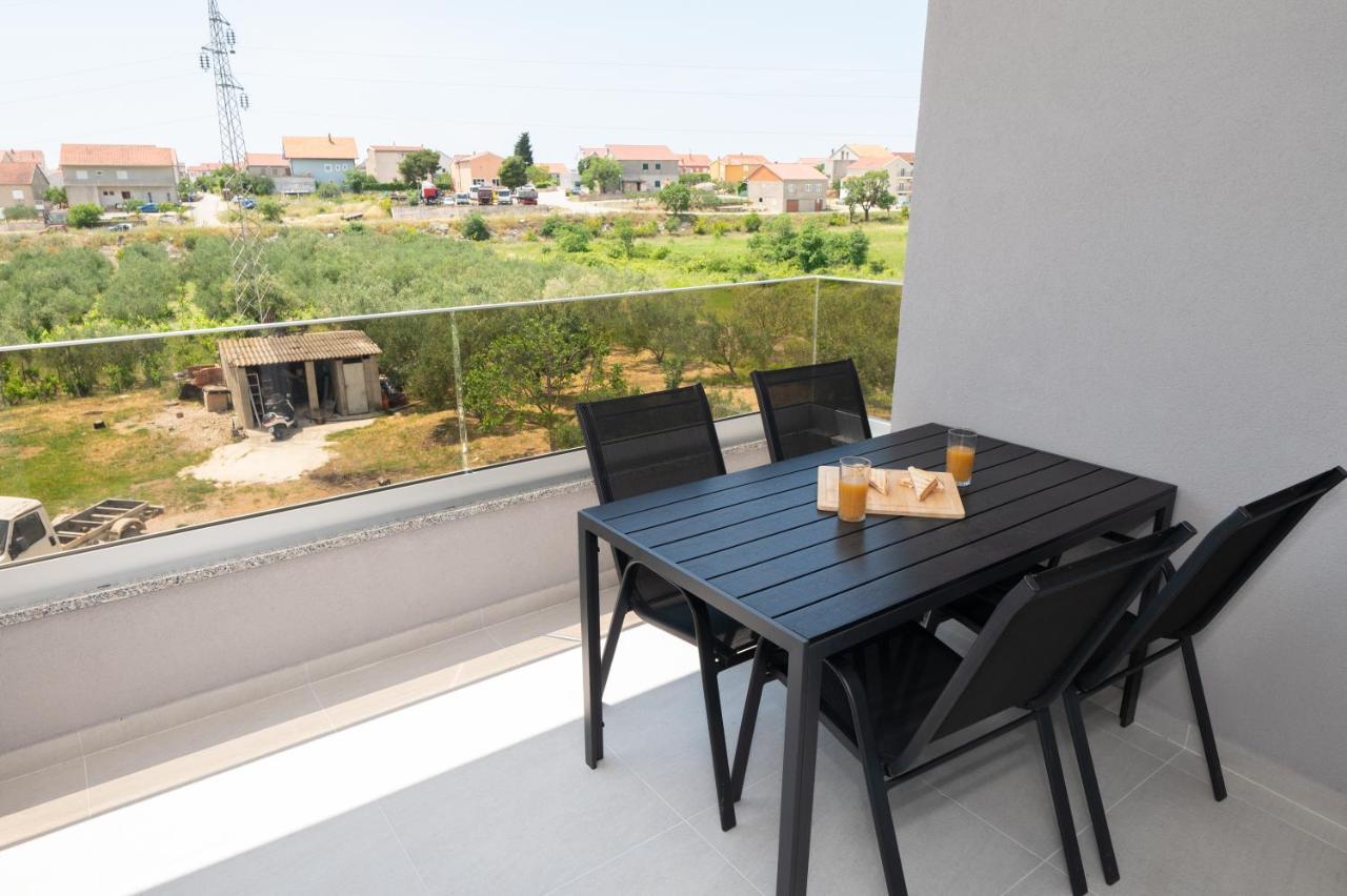 Luxury Apartman Imperio シベニク エクステリア 写真