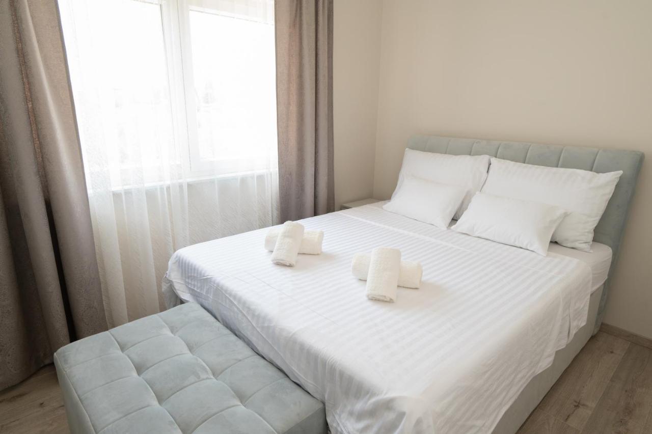 Luxury Apartman Imperio シベニク エクステリア 写真