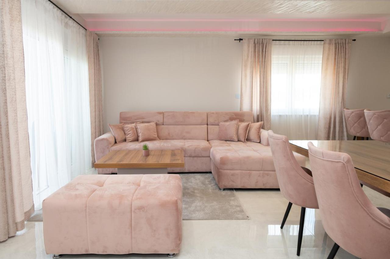Luxury Apartman Imperio シベニク エクステリア 写真