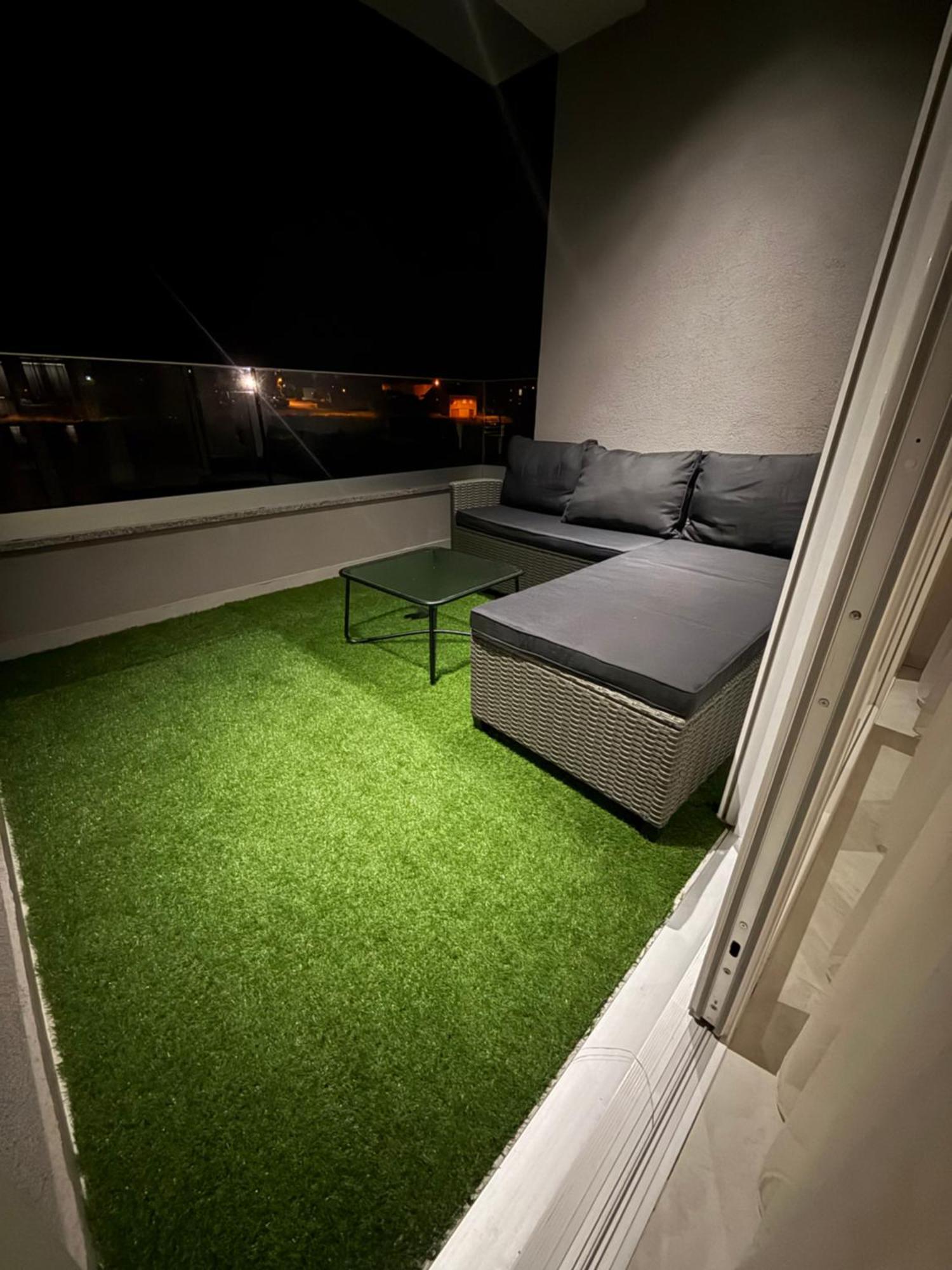 Luxury Apartman Imperio シベニク エクステリア 写真